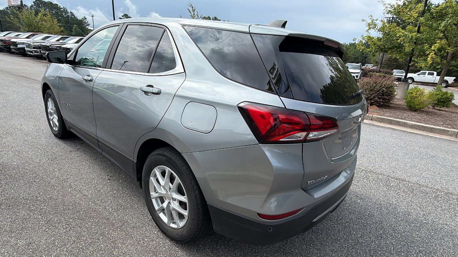 Used 2024 Chevrolet Equinox LT FWD image 10
