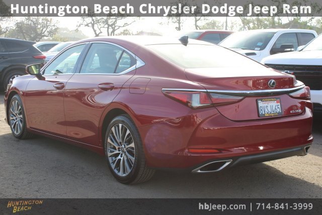 Used 2019 Lexus ES 350 image 3