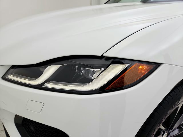 Used 2026 Jaguar F-PACE R-Dynamic S AWD/4WD image 30