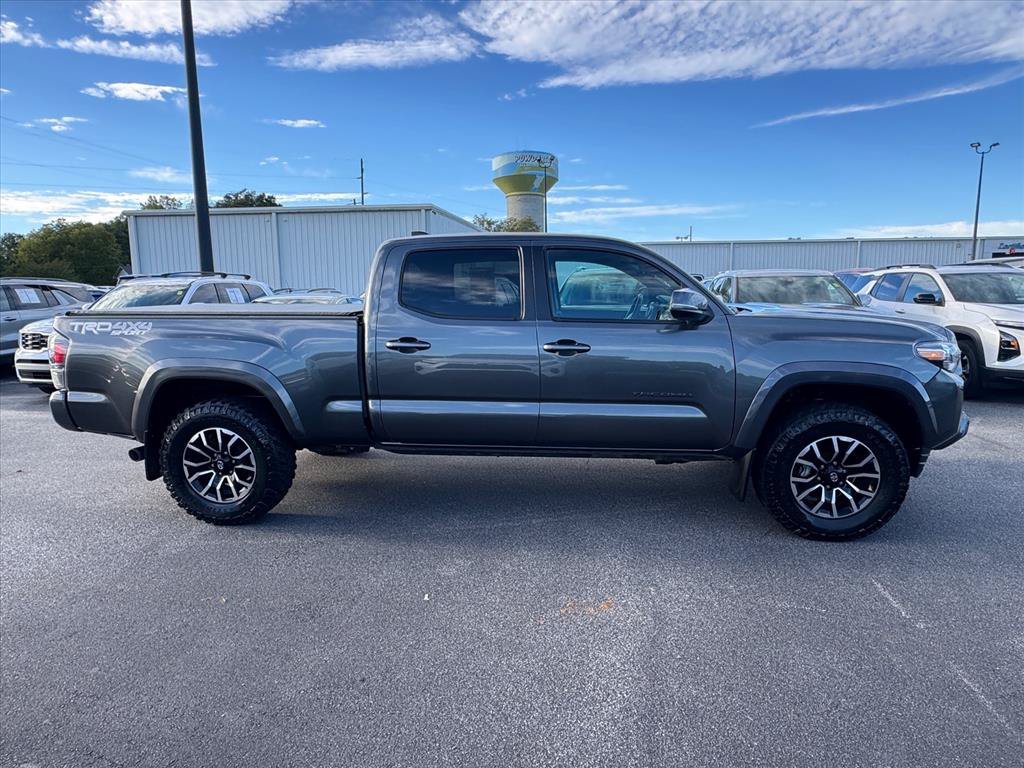 Used 2022 Toyota Tacoma TRD Sport w/ Black Out Package (TMS) AWD/4WD image 2