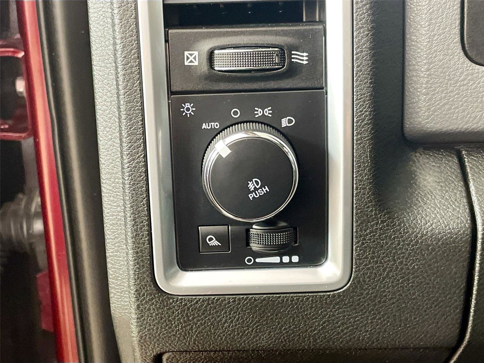 Used 2019 RAM 1500 Big Horn image 14