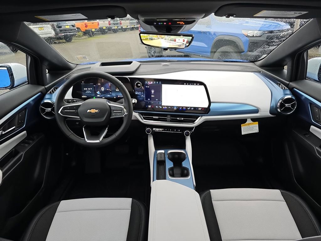 New 2026 Chevrolet Equinox EV LT w/ Convenience Package II image 25