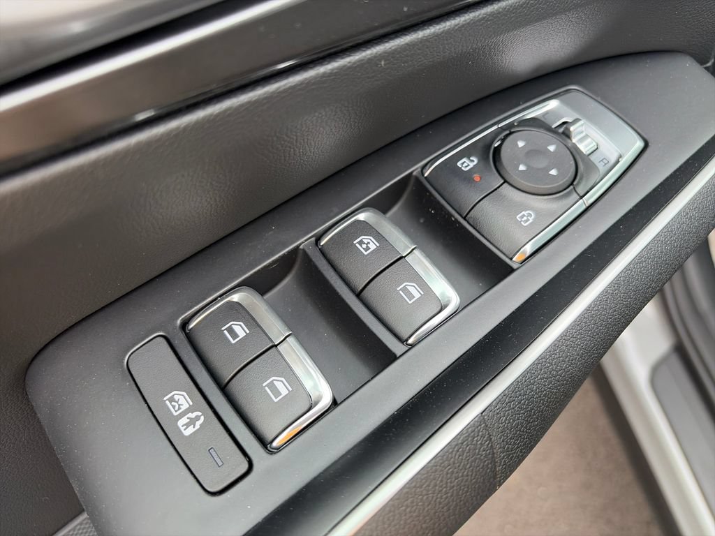 New 2026 Kia Sorento S w/ S Panoramic Sunroof Package FWD image 18