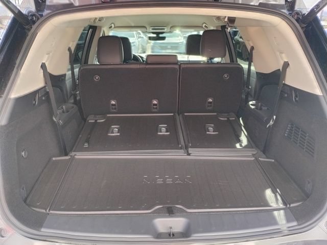 New 2026 Nissan Pathfinder SL w/ Cargo Package AWD/4WD image 10