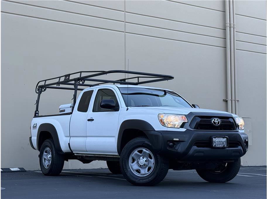 Used 2013 Toyota Tacoma 4x4 Access Cab w/ Convenience Pkg image 28