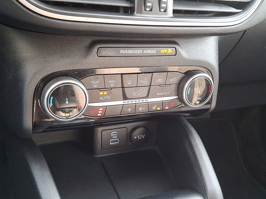 Certified 2022 Ford Escape SE w/ Convenience Package image 17