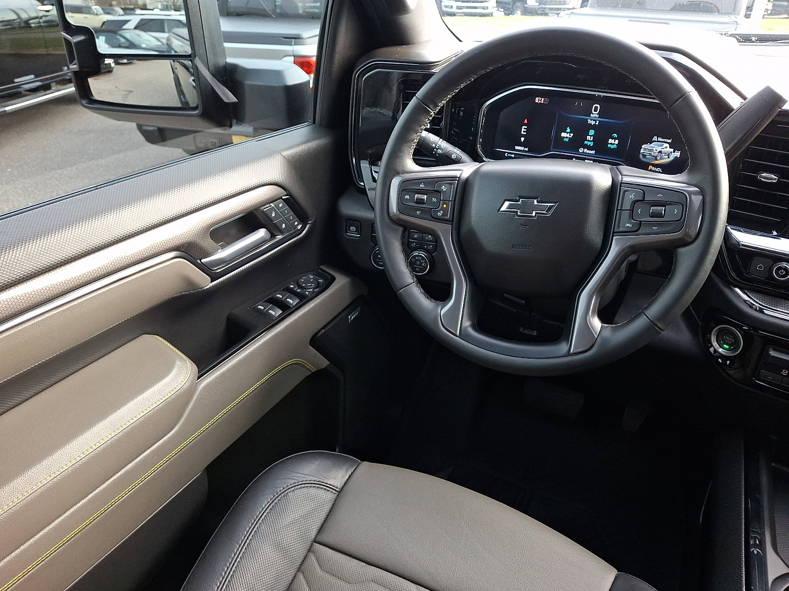 Used 2024 Chevrolet Silverado 2500 ZR2 w/ Snow Plow Prep/Camper Package image 14