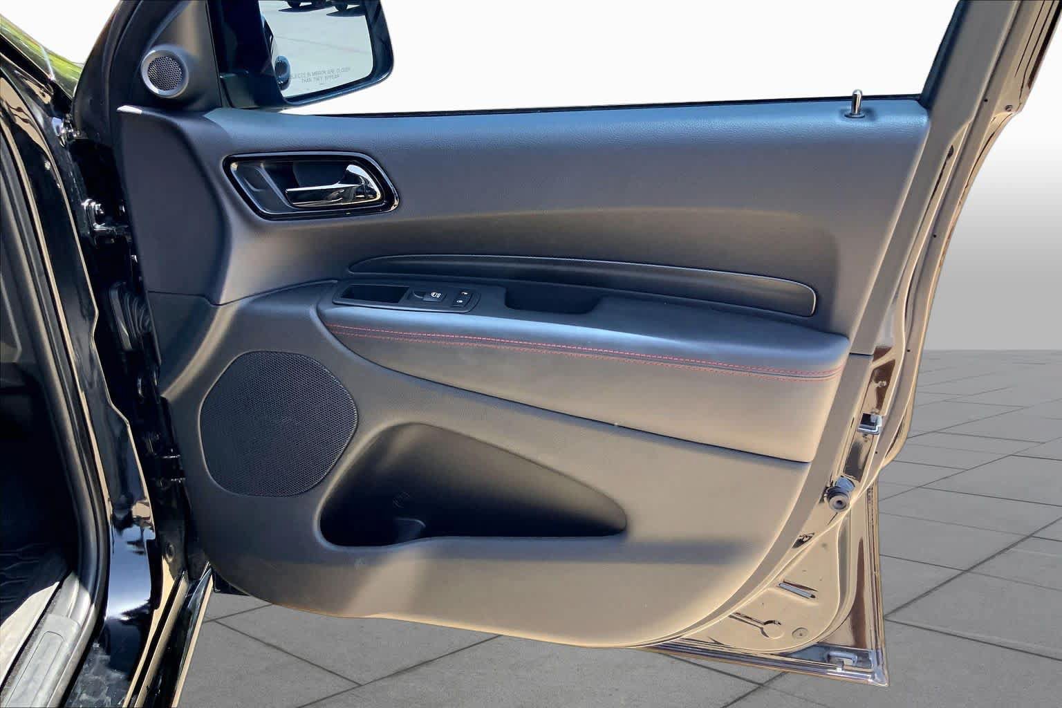 Used 2023 Dodge Durango GT RWD image 23