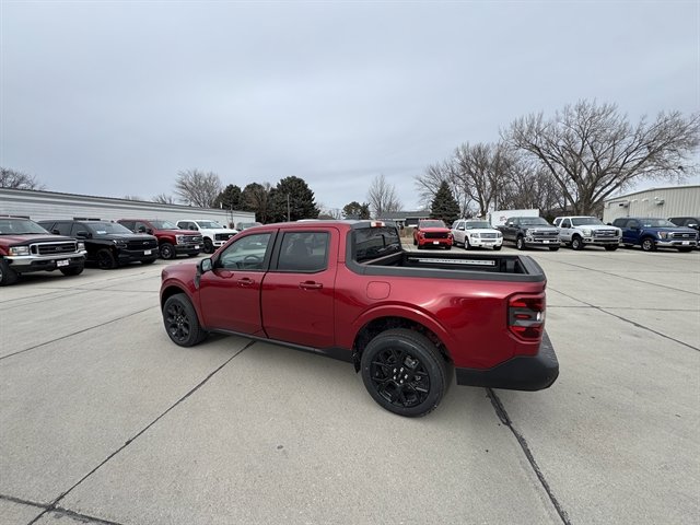 New 2026 Ford Maverick Lariat w/ Black Appearance Package image 7