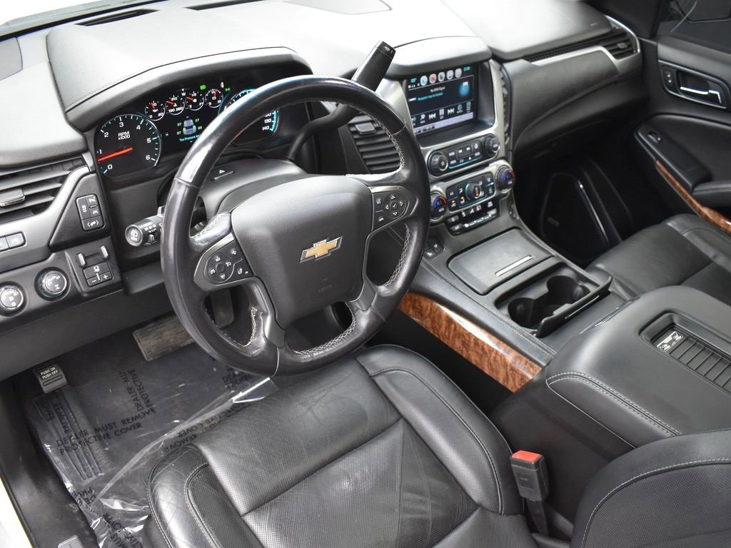 Used 2019 Chevrolet Suburban Premier image 14