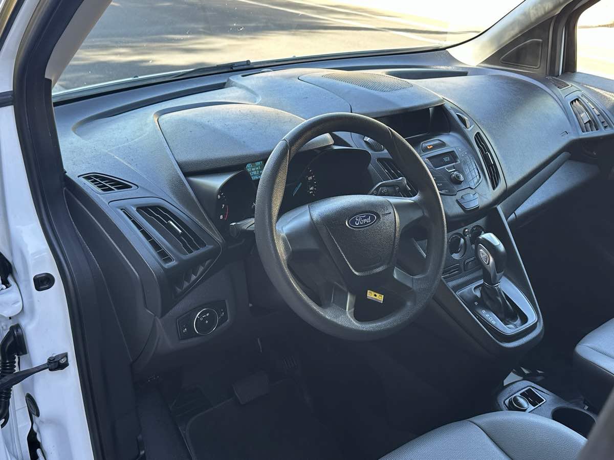 Used 2018 Ford Transit Connect XL FWD image 23