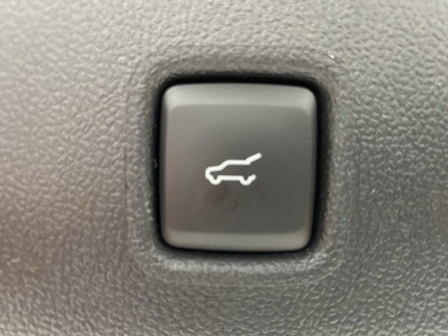 New 2024 Ford Escape SE image 34