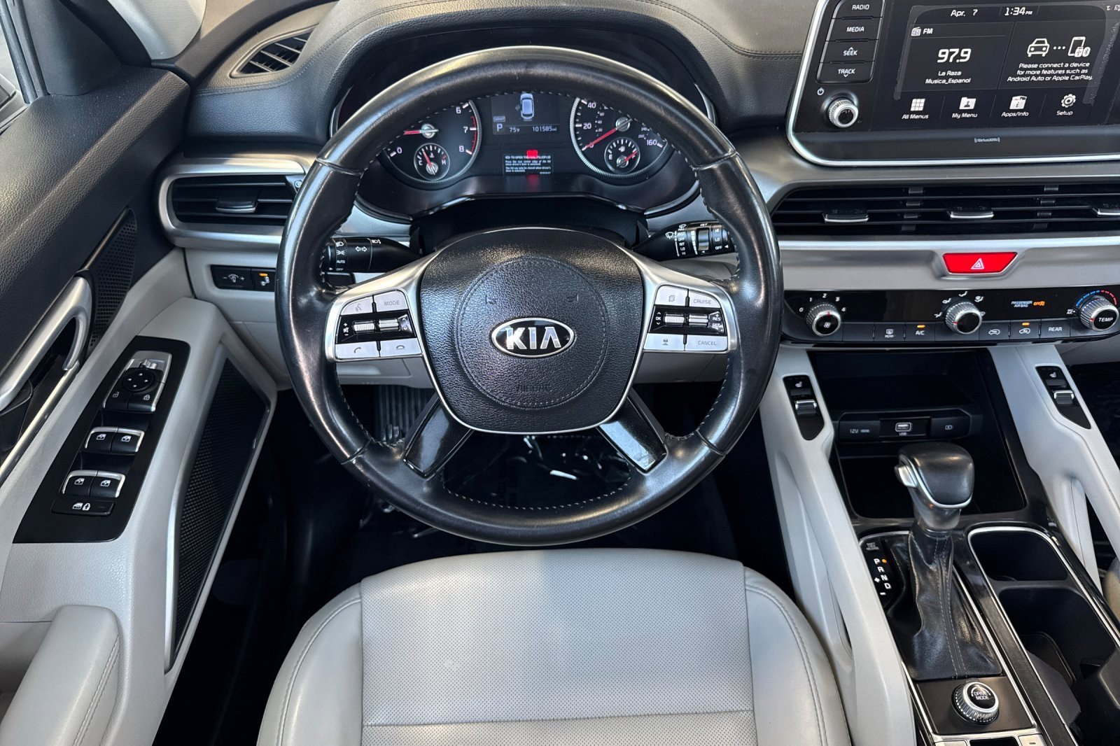 Used 2020 Kia Telluride S w/ S 8 Passenger Seating Package FWD image 13