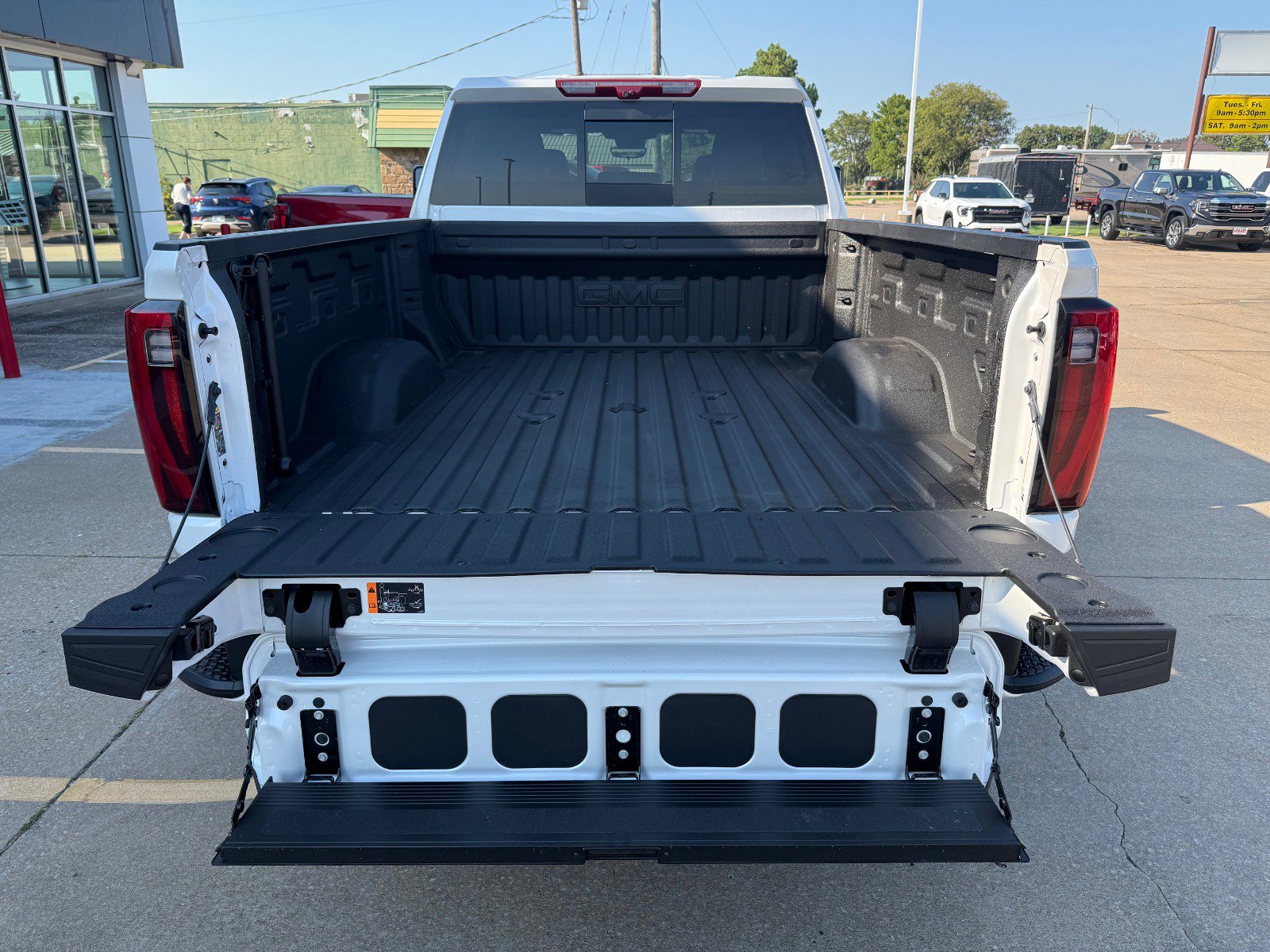 New 2025 GMC Sierra 2500 Denali w/ Denali Reserve Package image 5