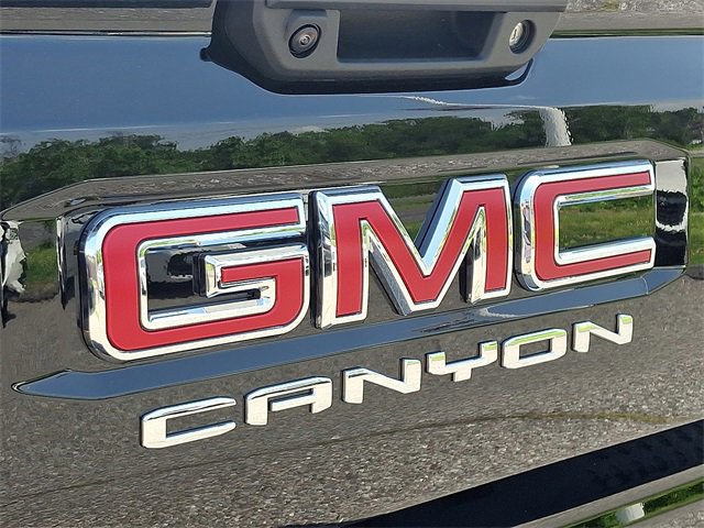New 2025 GMC Canyon Elevation w/ Convenience Package image 17