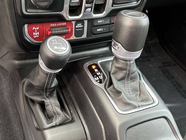 Used 2024 Jeep Gladiator Sport AWD/4WD image 25