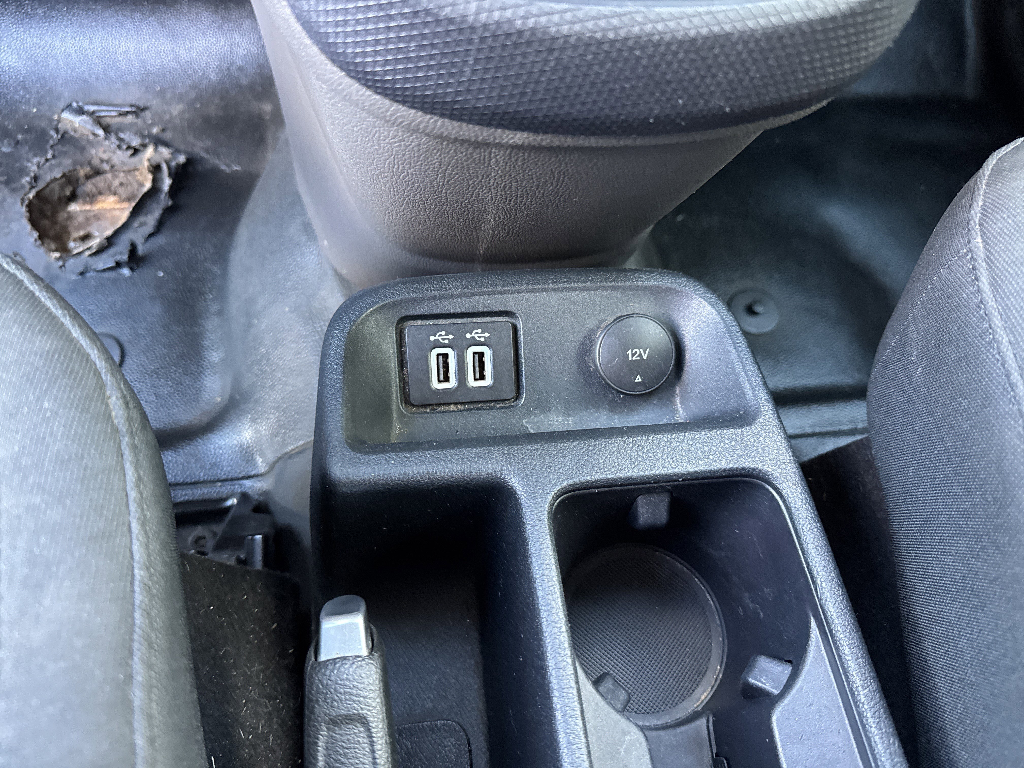 Used 2020 Ford Transit Connect XL image 32