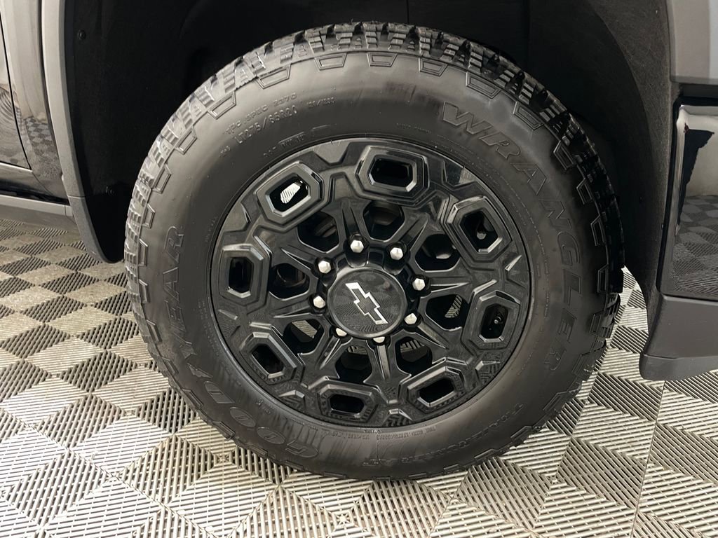 Certified 2024 Chevrolet Silverado 2500 LTZ w/ LTZ Plus Package AWD/4WD image 57