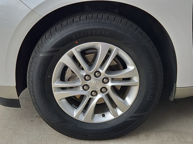 Used 2019 Buick Enclave Essence image 25