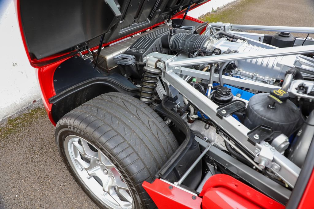 Used 2006 Ford GT RWD image 77