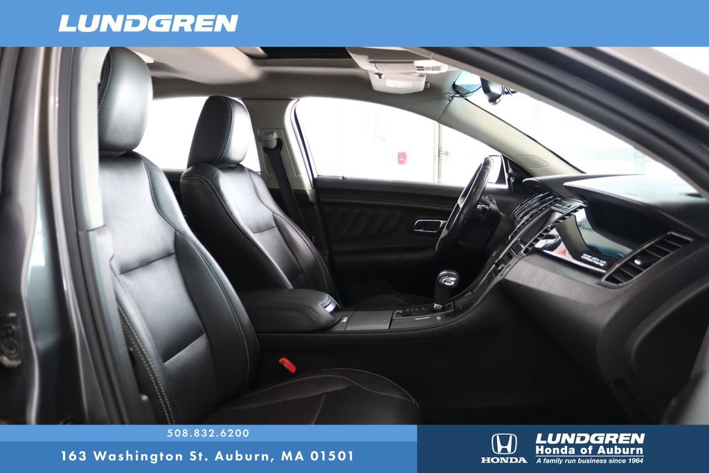 Used 2011 Ford Taurus Limited w/ 302A Rapid Spec Order Code FWD image 16