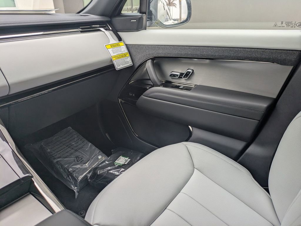 New 2026 Land Rover Range Rover Sport Dynamic SE AWD/4WD image 19