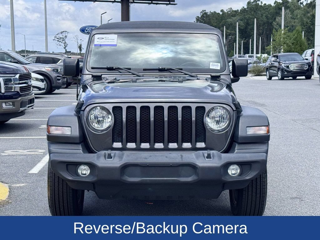 Used 2018 Jeep Wrangler Unlimited Sport S AWD/4WD video 3