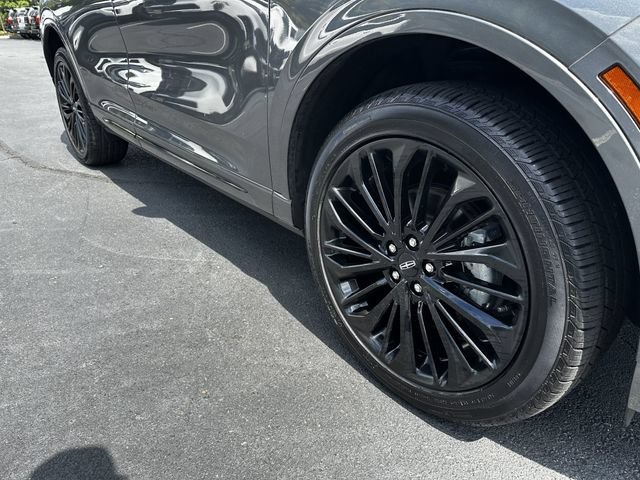 Certified 2023 Lincoln Corsair AWD w/ Equipment Group 101A image 11