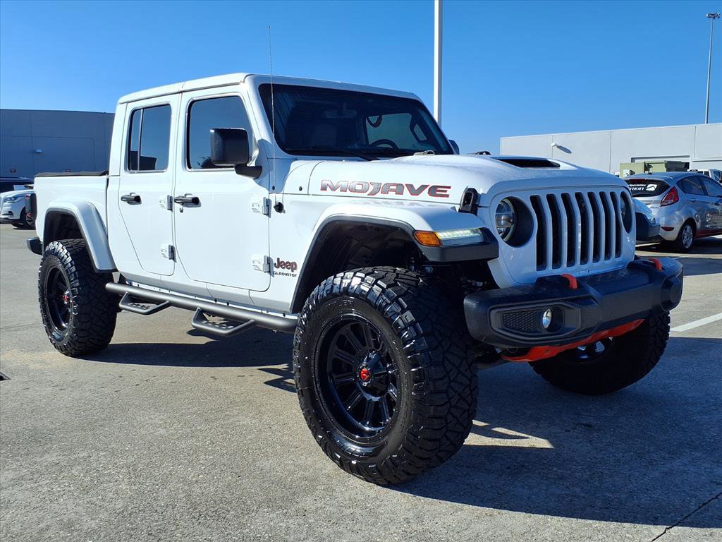 Used 2021 Jeep Gladiator Mojave image 2