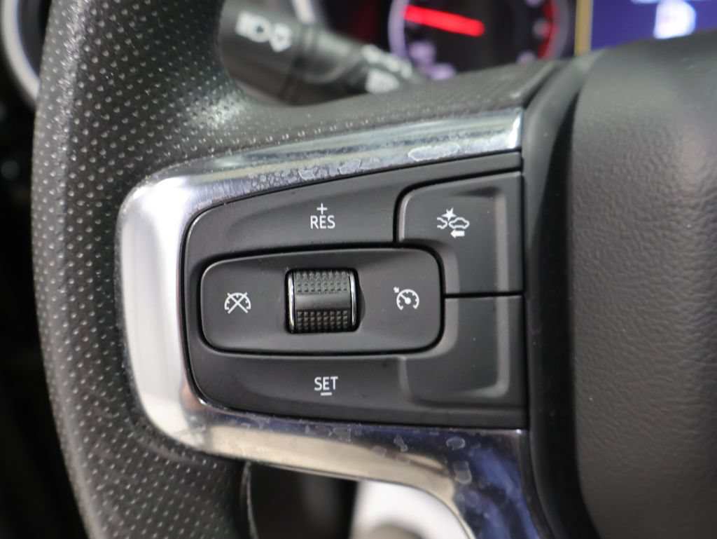 Used 2025 Chevrolet Blazer LT AWD/4WD image 35