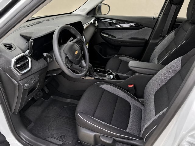 New 2026 Chevrolet TrailBlazer LS w/ LS Convenience Package FWD image 11