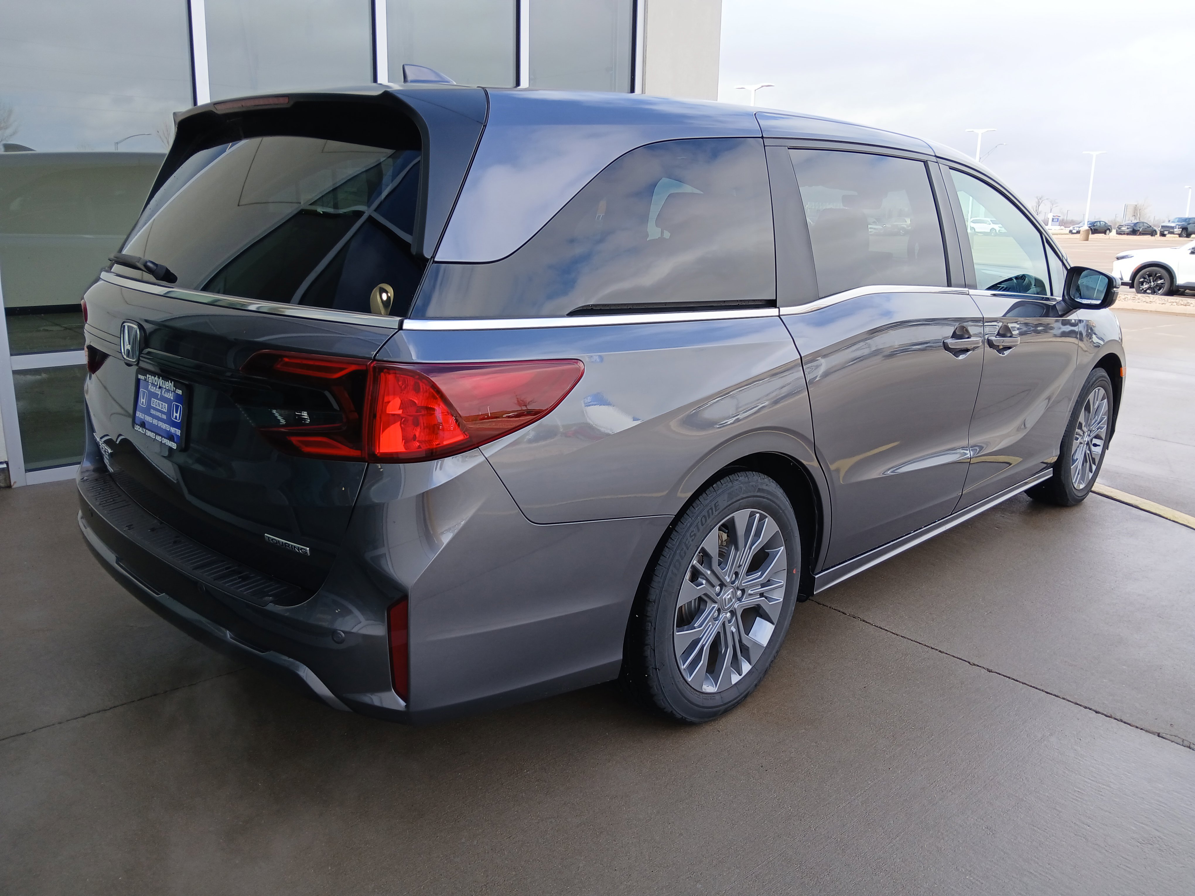 Used 2025 Honda Odyssey Touring image 7