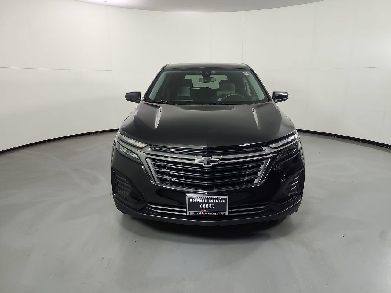 Used 2023 Chevrolet Equinox LS w/ LS Convenience Package AWD/4WD image 4
