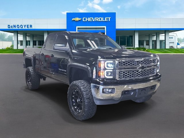 Used 2015 Chevrolet Silverado 1500 LT w/ All Star Edition AWD/4WD image 3