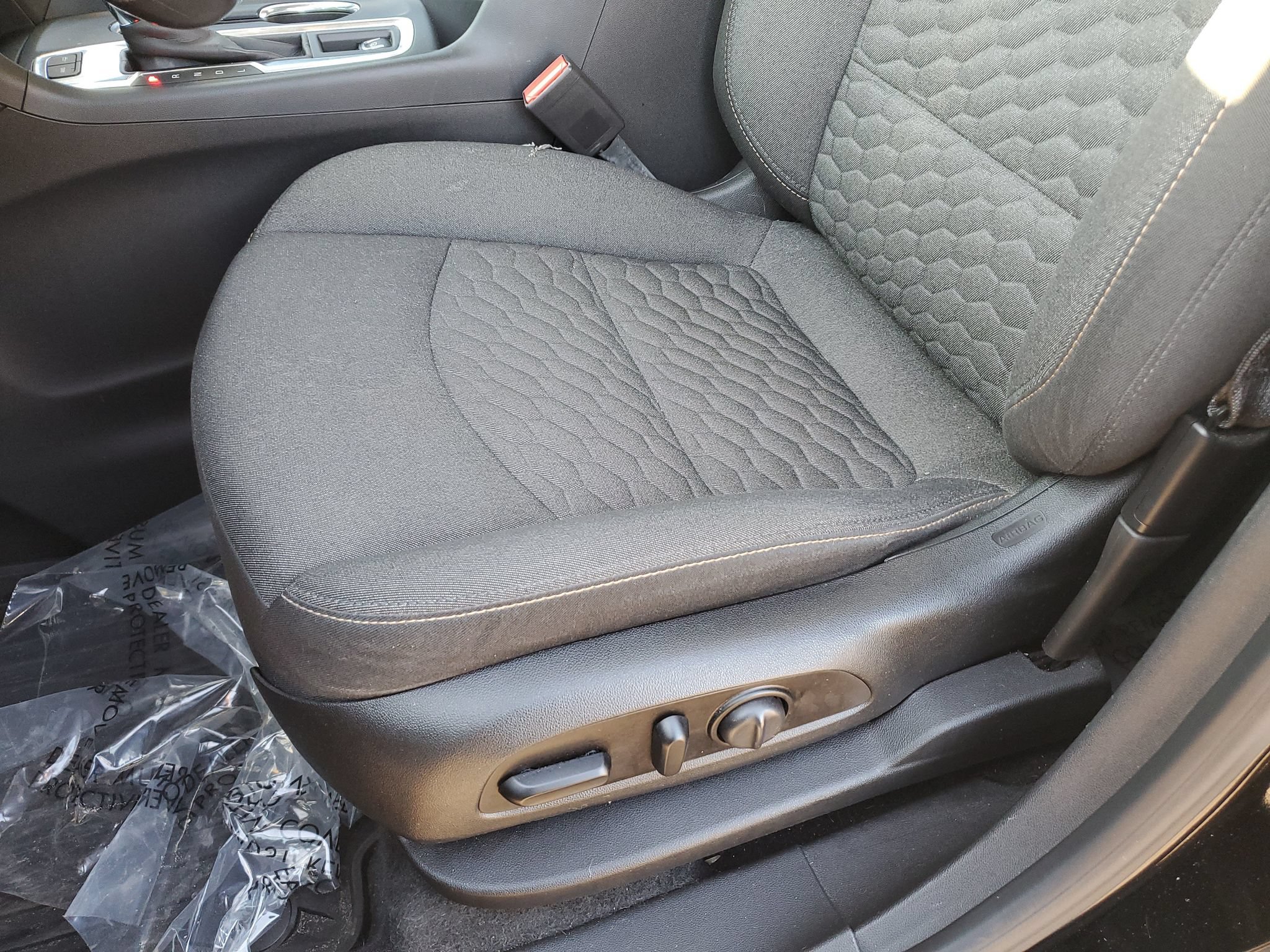 Used 2020 Chevrolet Equinox LT AWD/4WD image 13