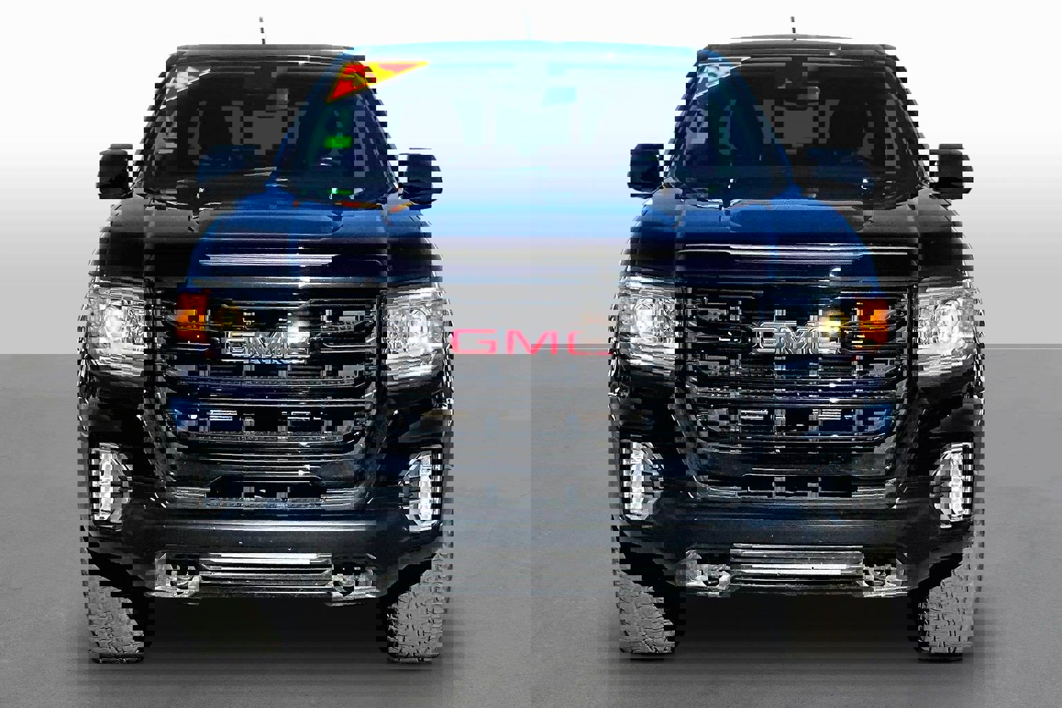 Used 2021 GMC Canyon Elevation w/ Driver Alert Package image 3