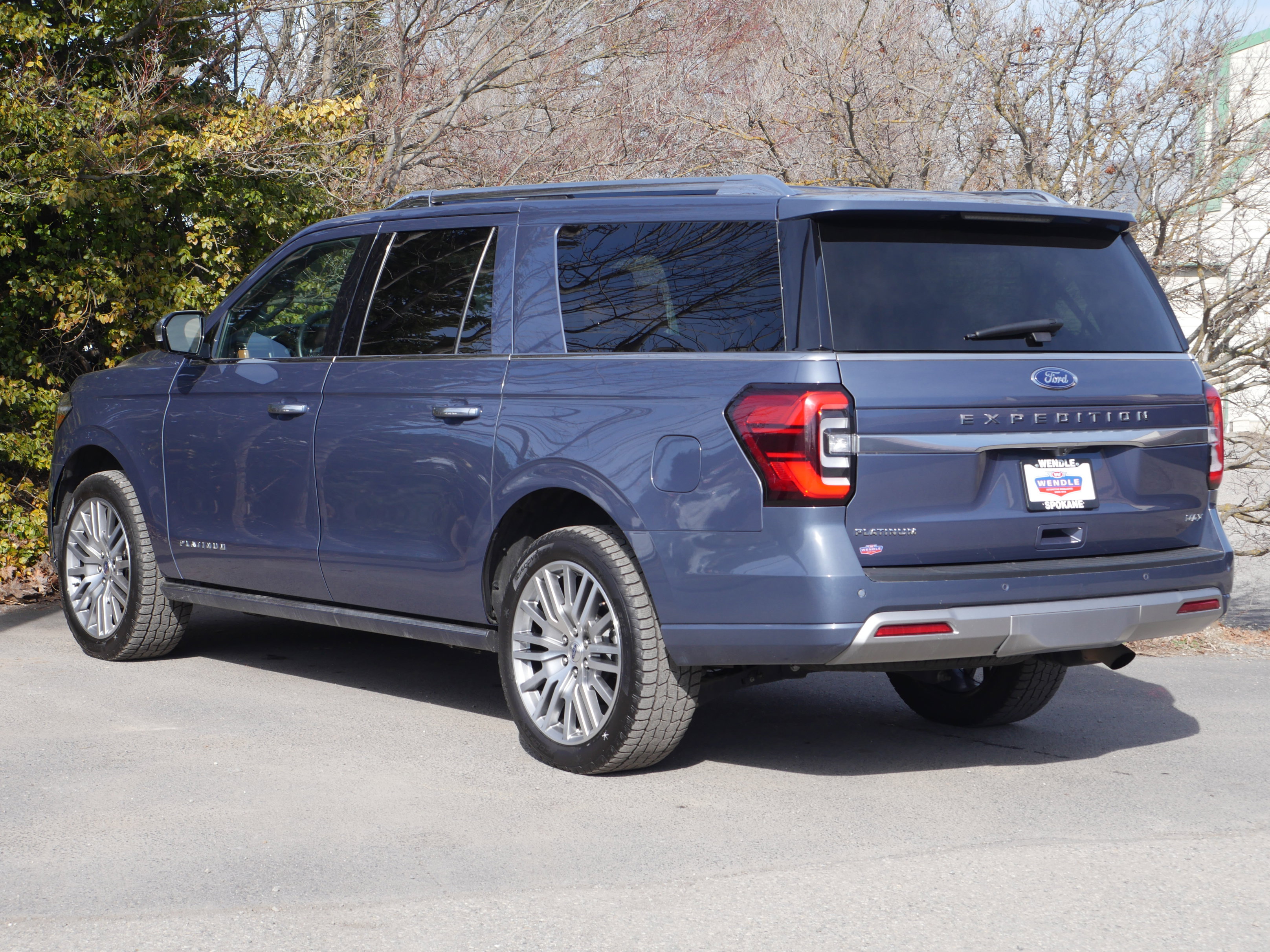 Certified 2023 Ford Expedition Max Platinum image 24