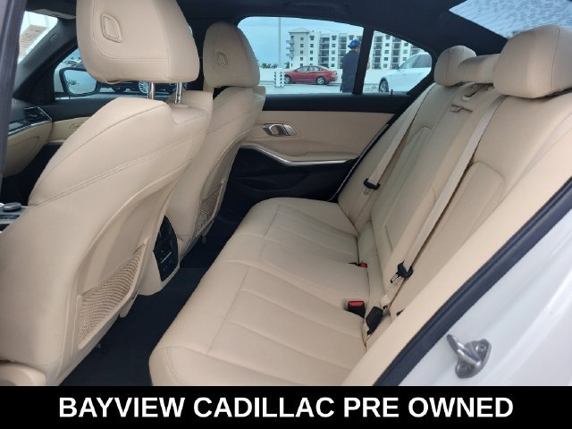 Used 2020 BMW 330i Sedan w/ Convenience Package RWD image 11
