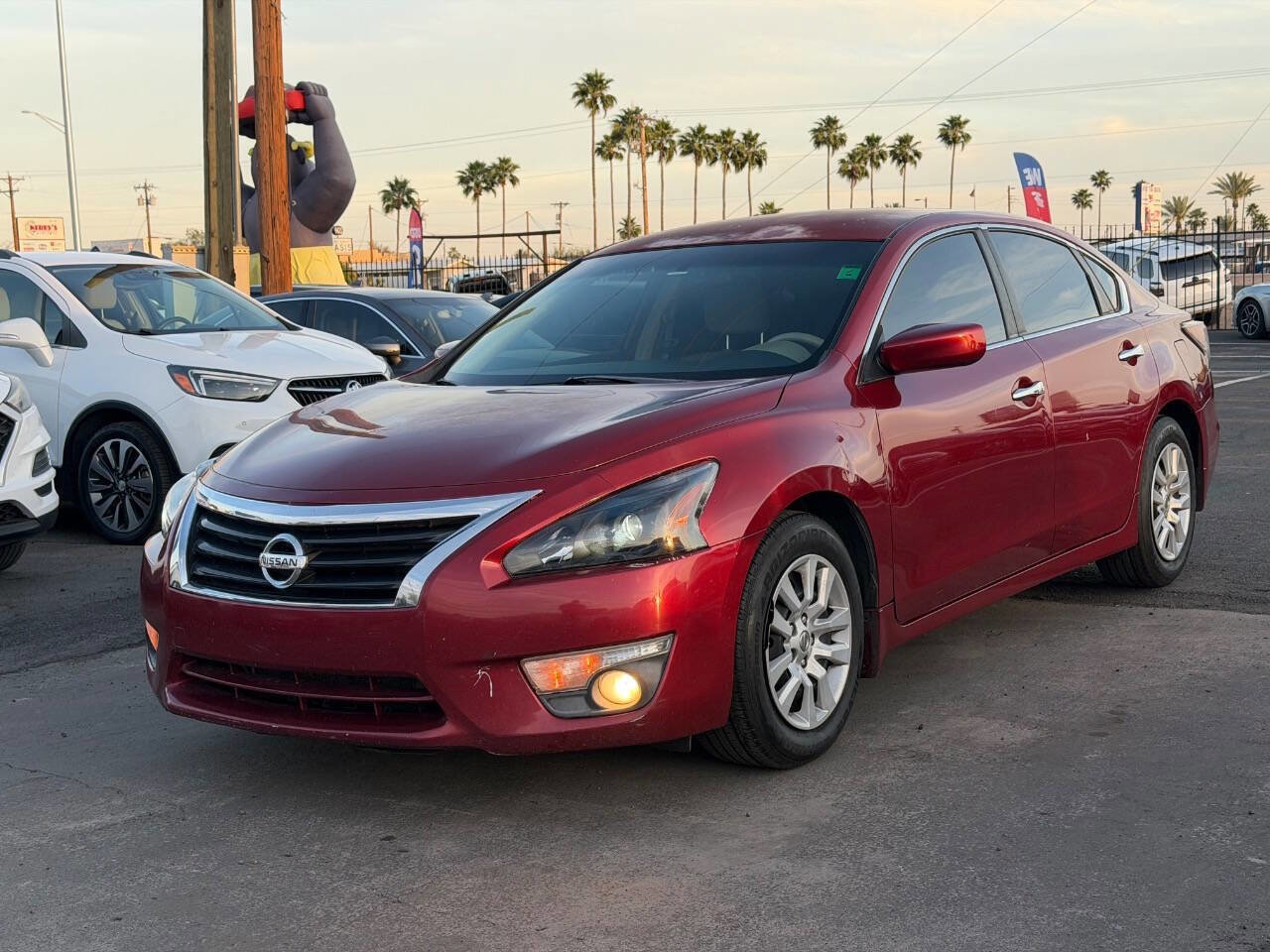 Used 2015 Nissan Altima 2.5 SV image 1