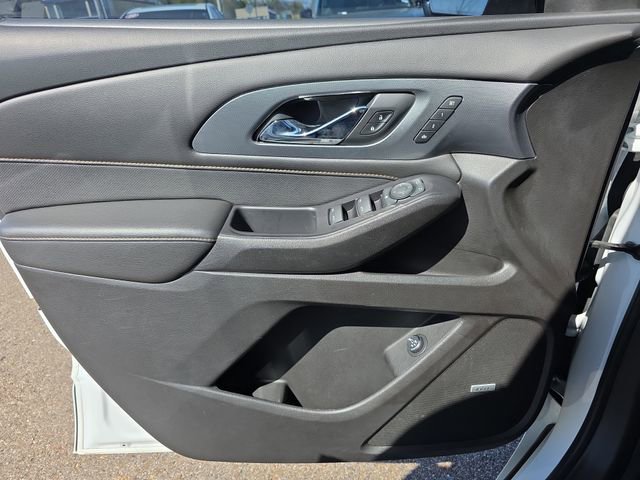 Used 2019 Chevrolet Traverse Premier w/ LPO, Blackout Package image 18