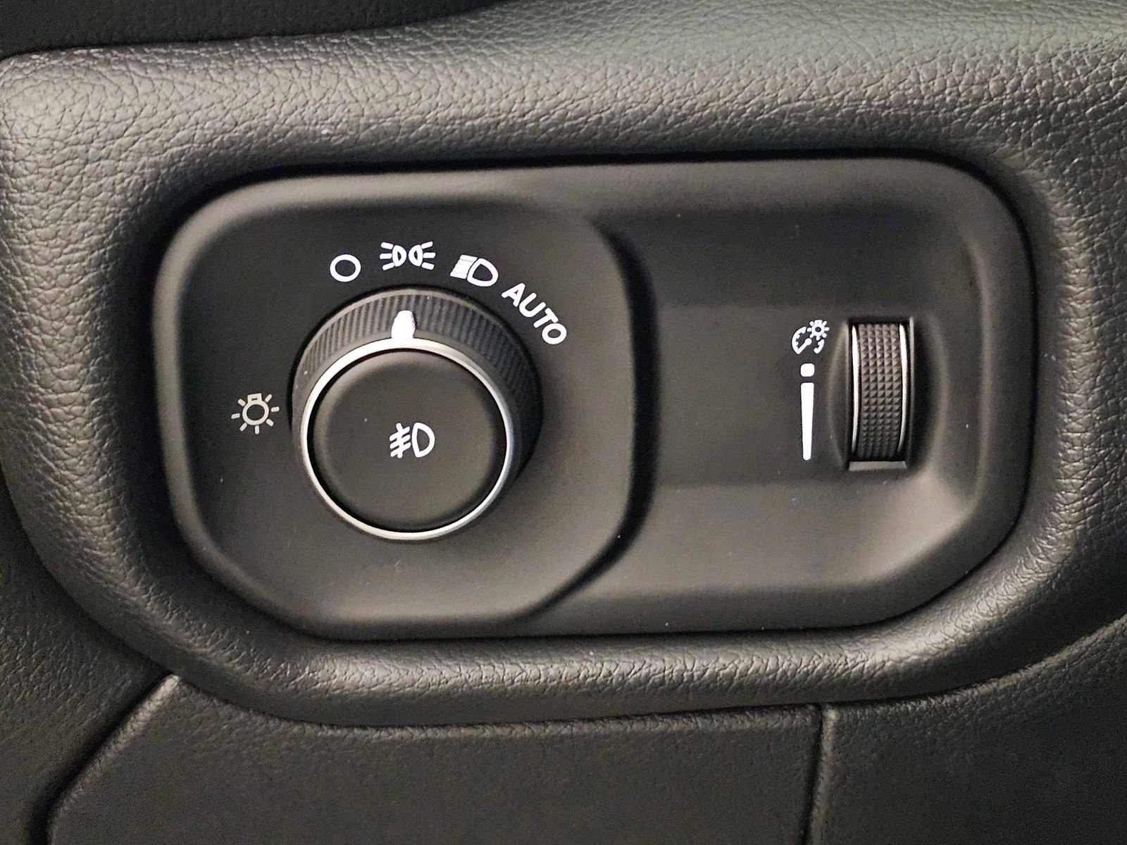 New 2026 RAM 5500 Tradesman w/ Max Tow Package image 21