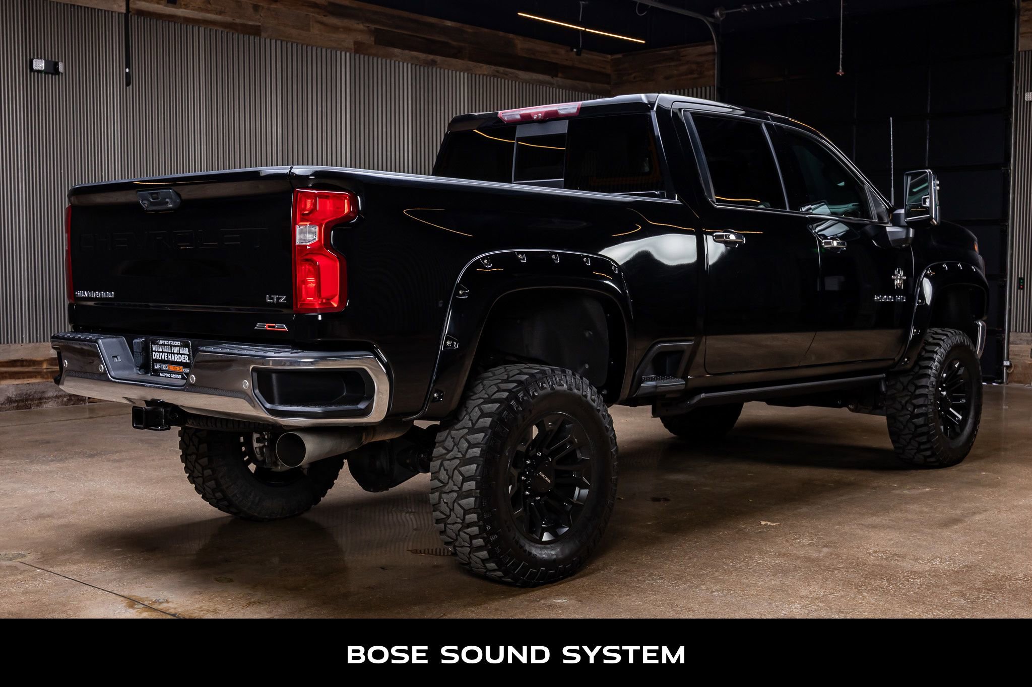 Used 2020 Chevrolet Silverado 2500 LTZ w/ LTZ Premium Package image 9