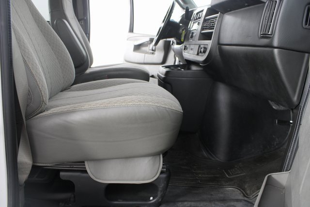 Used 2016 Chevrolet Express 3500 LT w/ LT Preferred Equipment Group image 16