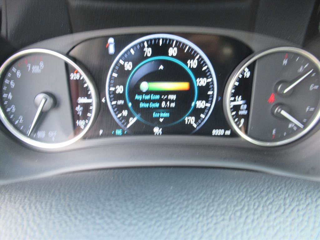 Used 2020 Buick Envision Premium w/ Driver Confidence Package image 26