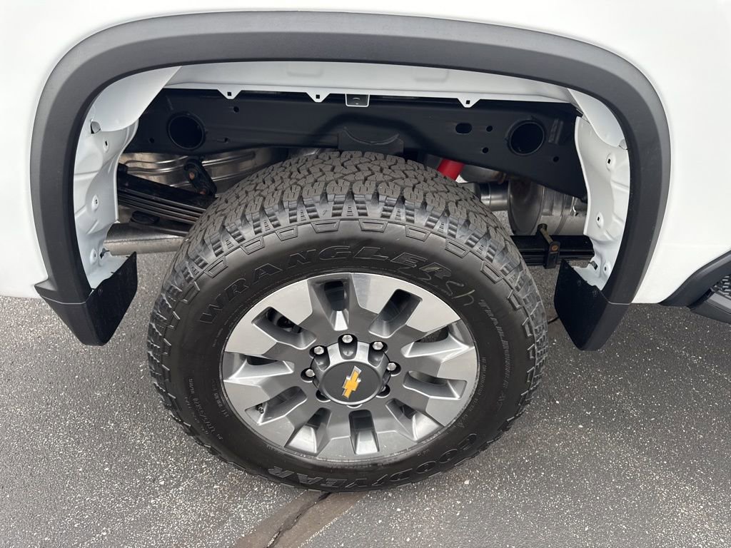 New 2026 Chevrolet Silverado 2500 Custom w/ Custom Value Package AWD/4WD image 18