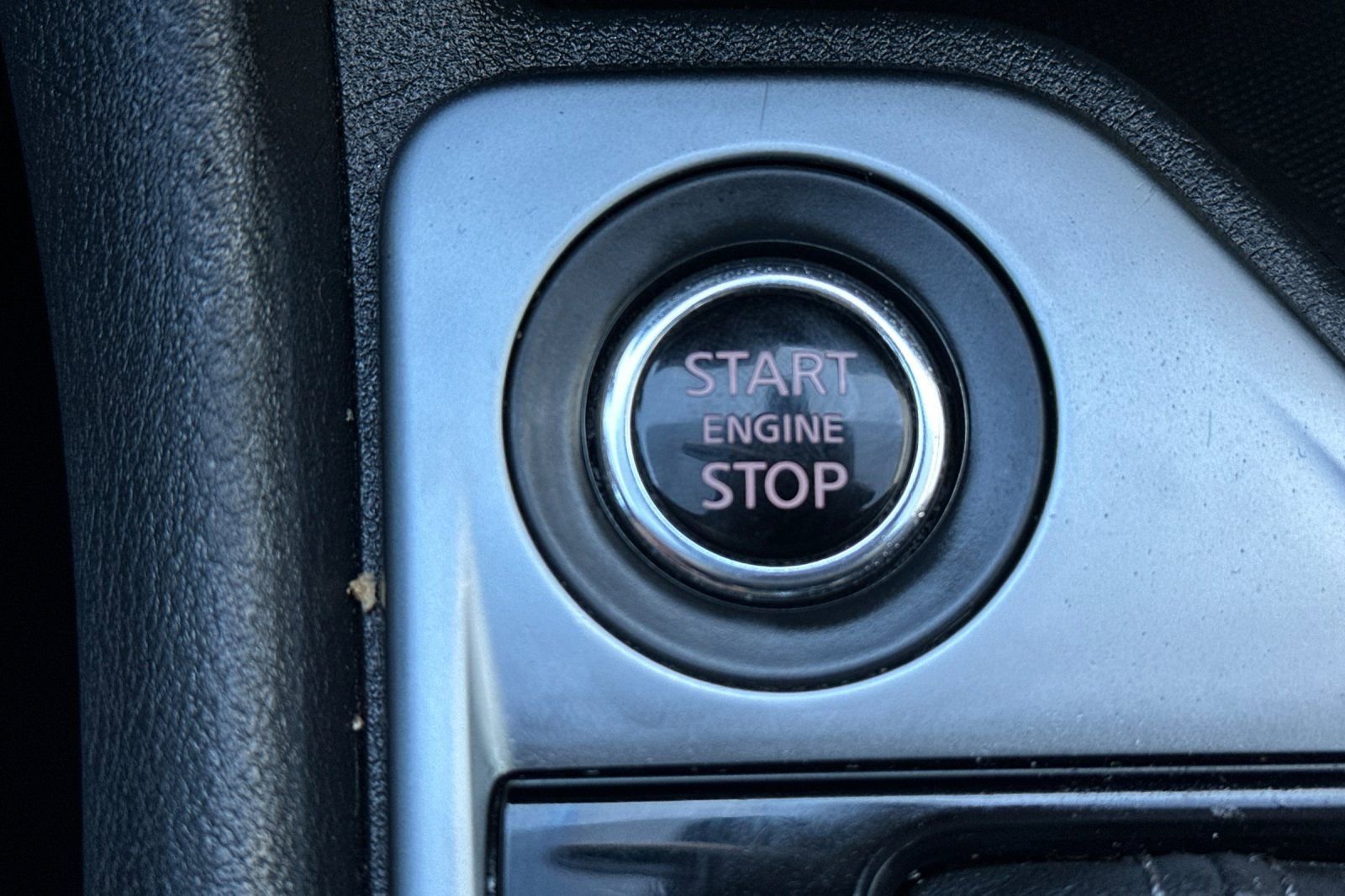 Used 2023 Nissan Sentra SV image 25