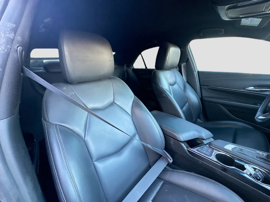 Used 2025 Cadillac CT4 Luxury image 26