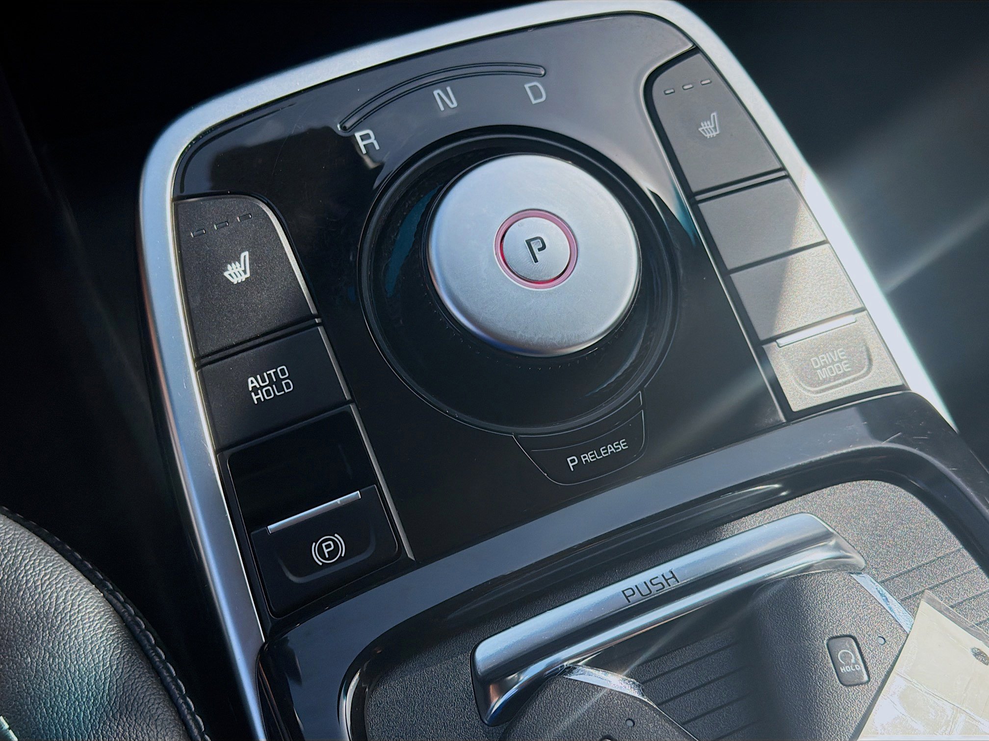 Used 2022 Kia Niro EX image 14