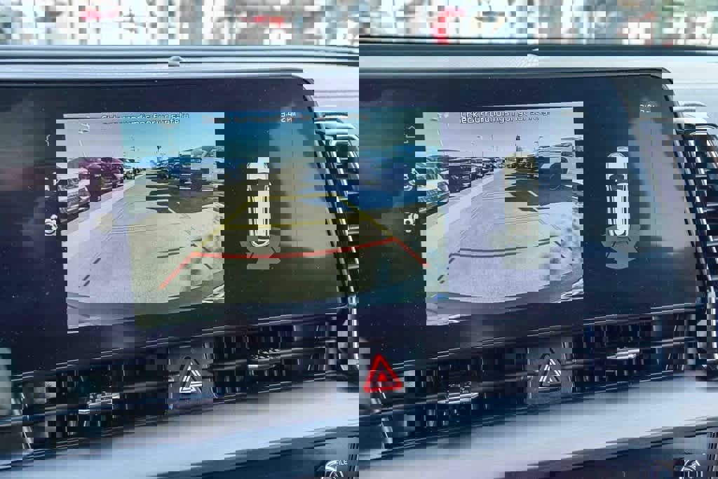 Certified 2024 Kia Sportage EX w/ EX Premium Package image 22