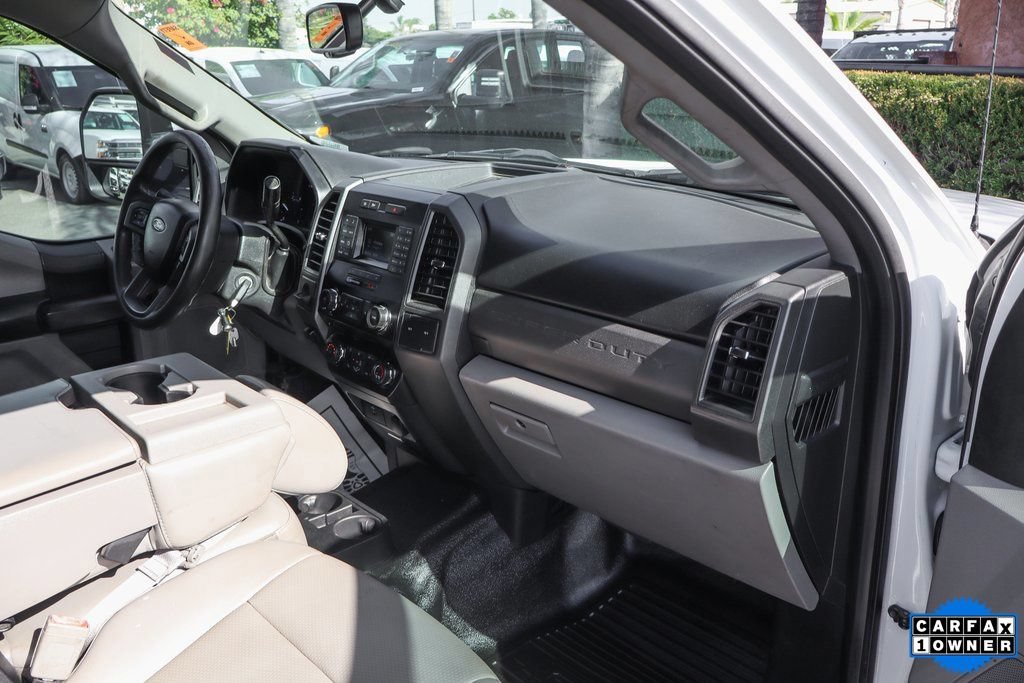 Used 2018 Ford F550 2WD Crew Cab Super Duty image 35